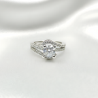 Classic AD Solitaire Ring