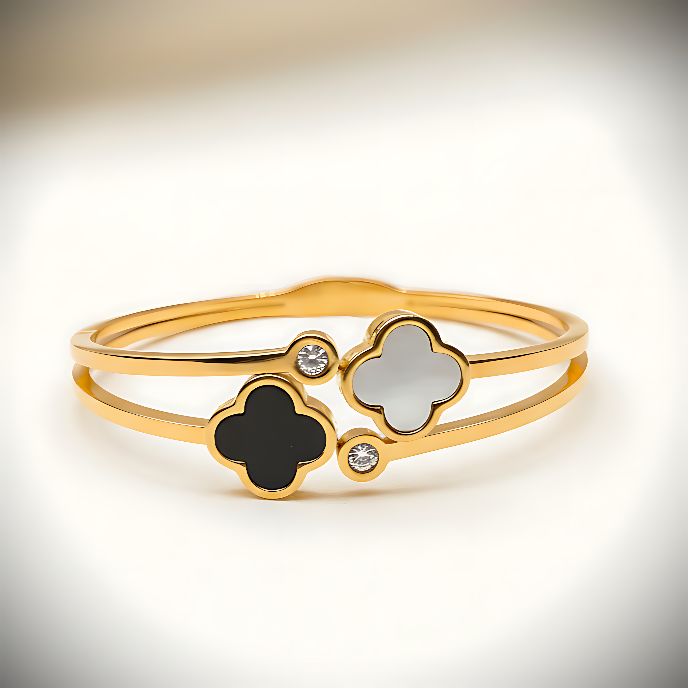 Black & White Clover Bracelet