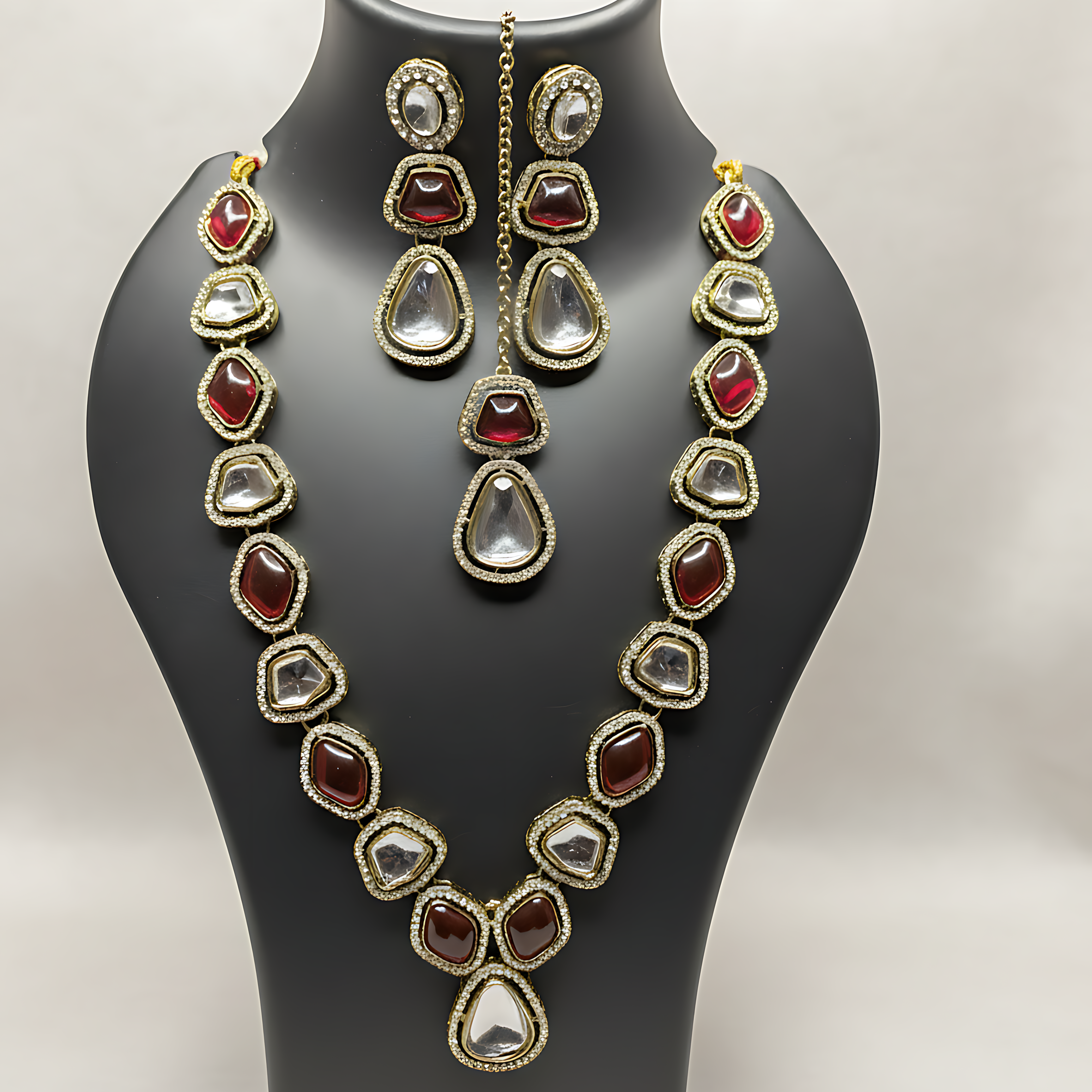 Traditional Kundan Jewelry
