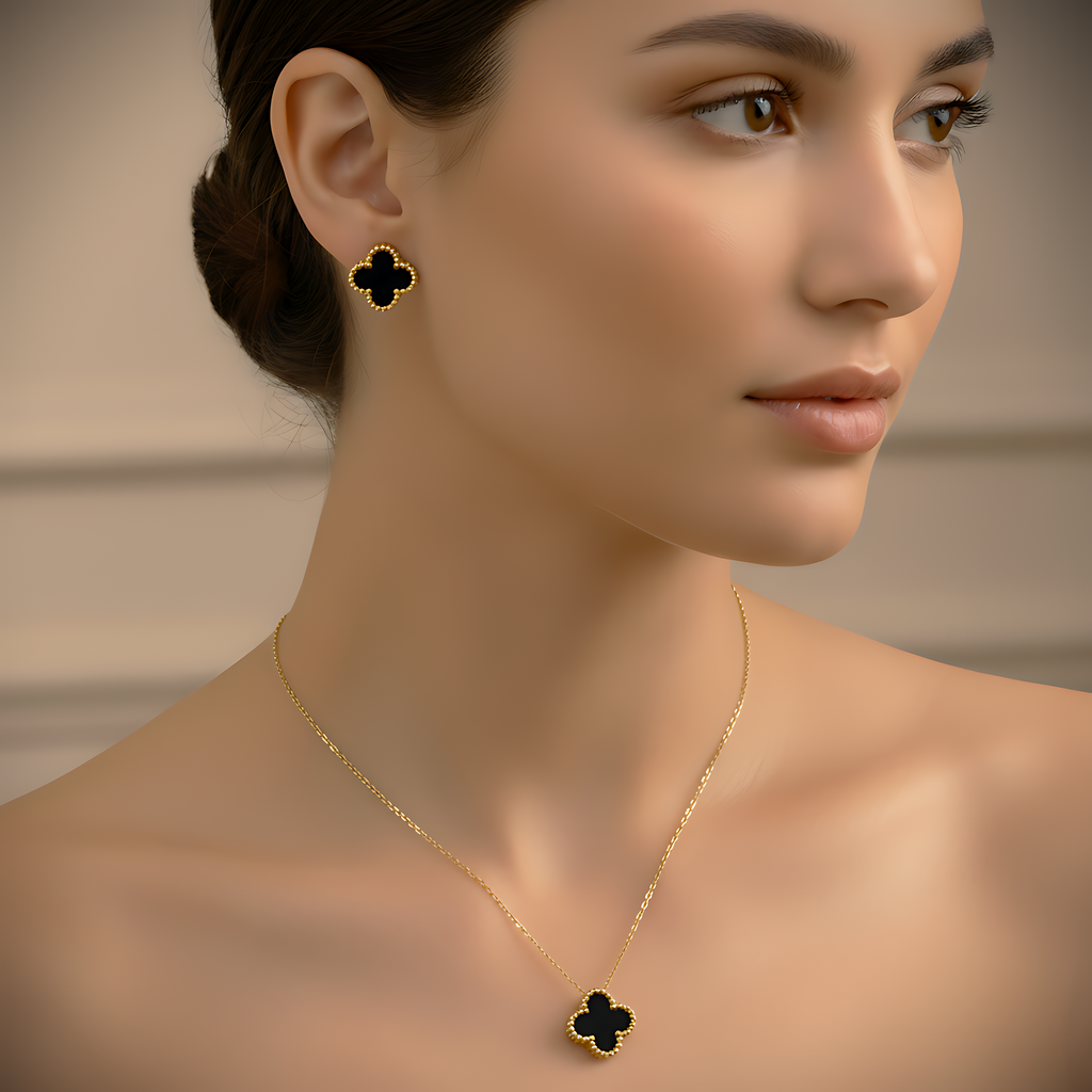 Clover Necklace & Earring Set