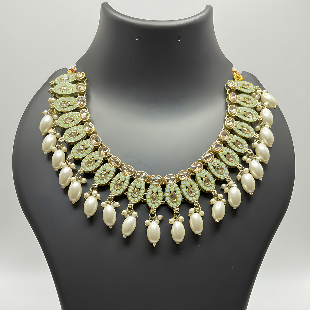 Traditional Kundan Choker Set